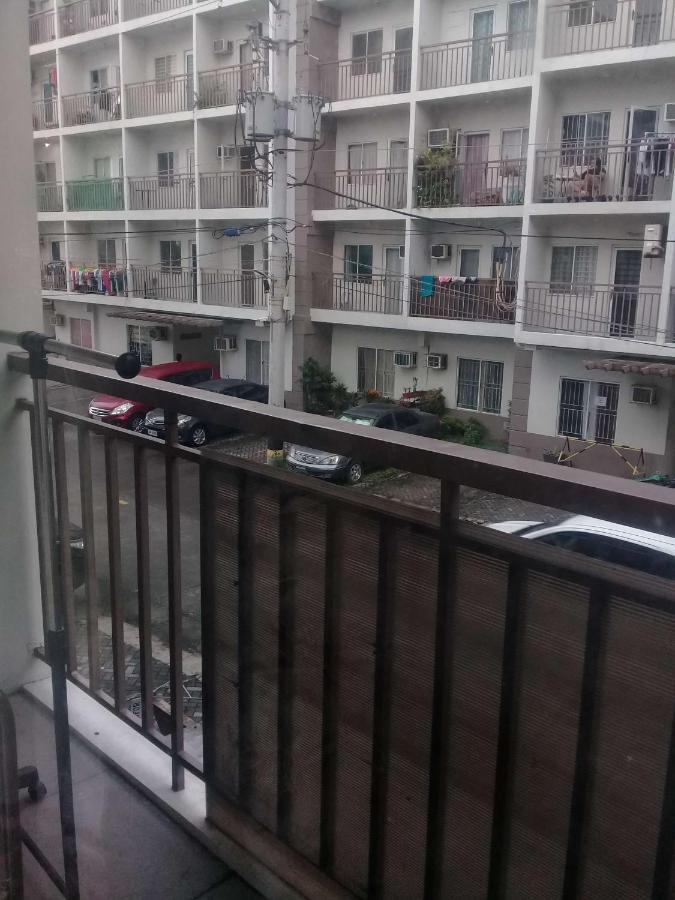 Ekonumi Rooms At Moonwalk Paranaque Paranaque City Dış mekan fotoğraf