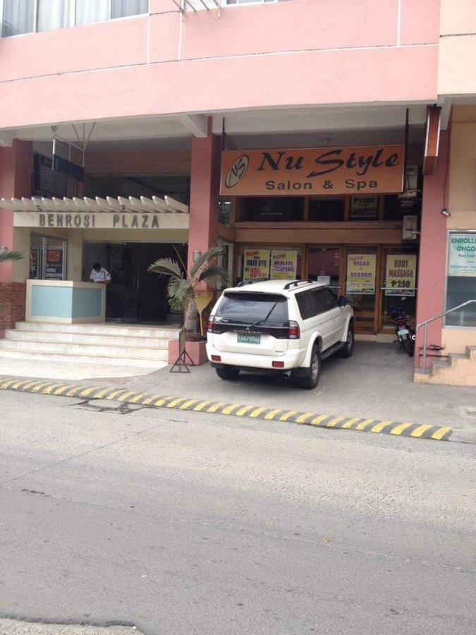 Ekonumi Rooms At Moonwalk Paranaque Paranaque City Dış mekan fotoğraf
